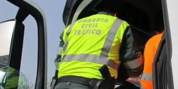 La otra “carga” de los transportistas y los conductores: las multas